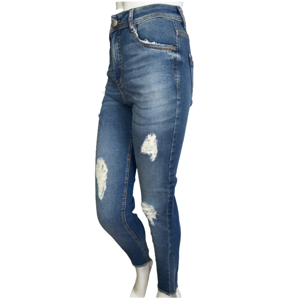 Morena Rosa Distressed Capri Jeans